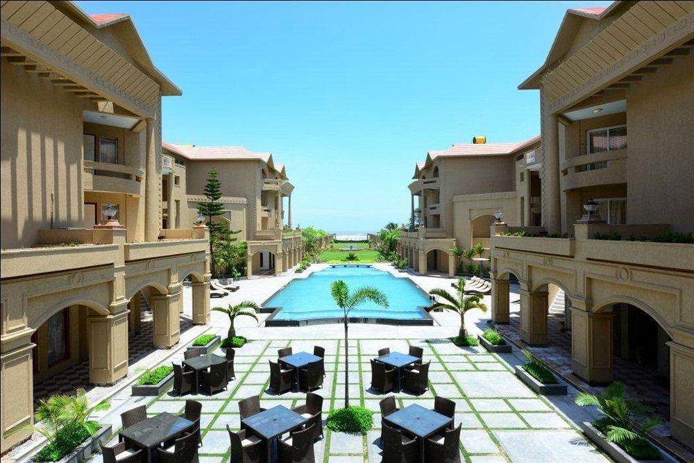 The Chariot Resort & Spa Puri Esterno foto